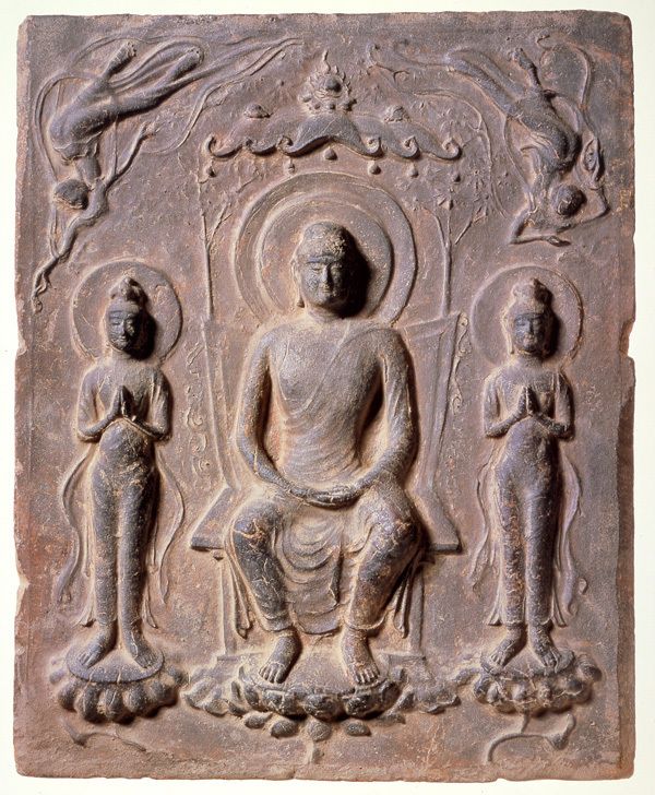 2ページ目)空を飛び、軽やかに舞い踊る天界の住人「飛天」の美しさ