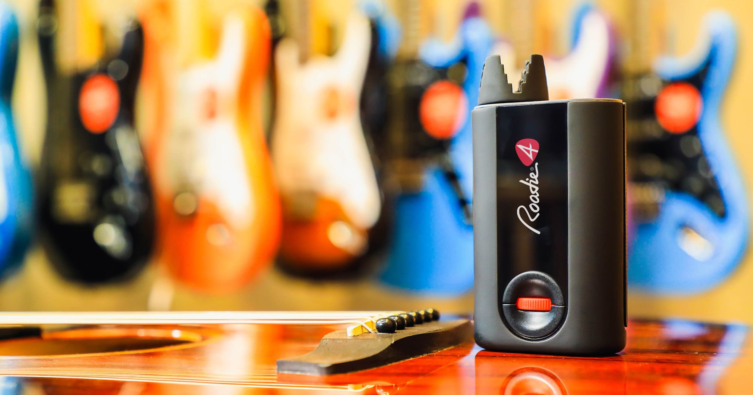 Roadie 3 | The New & Improved Automatic Guitar Tuner