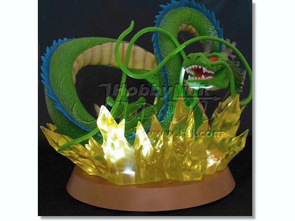 神龍 出現 巨大フィギュア ライトアップ機能付 | HLJ.co.jp