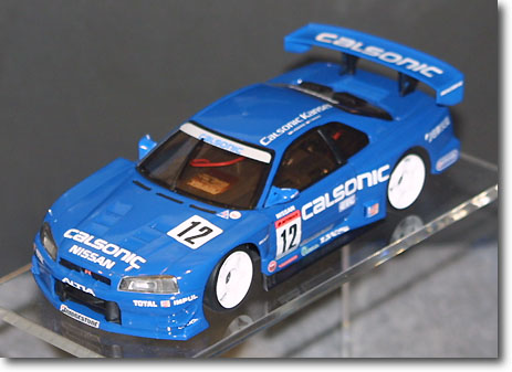 MINI-Z カルソニック スカイライン GT-R | HLJ.co.jp