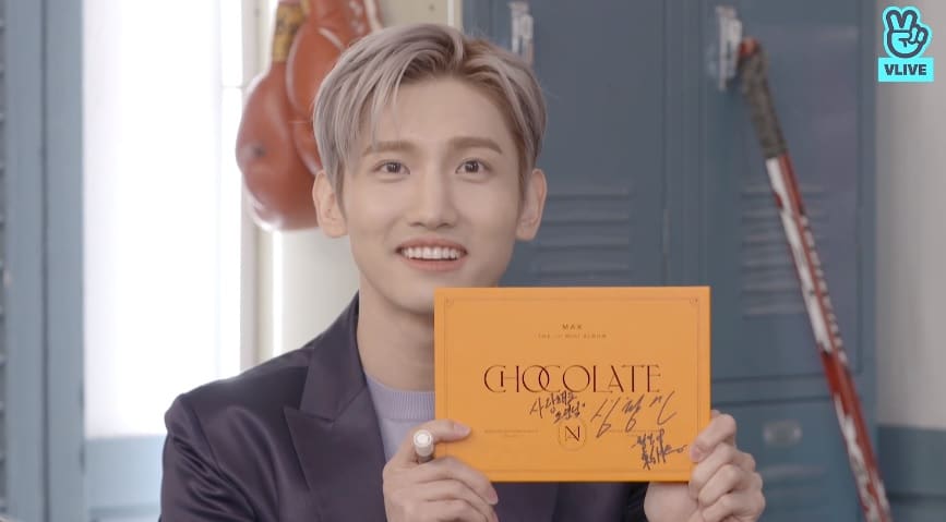 東方神起 チャンミンがサインを頼まれた際に必ず書く単語とその意味