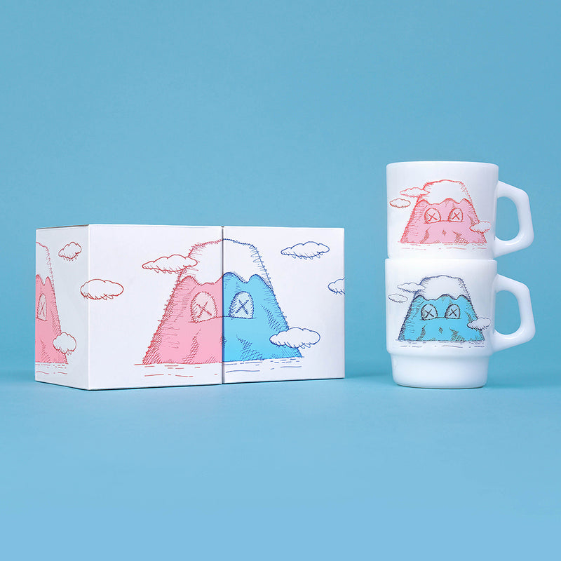 KAWS:HOLIDAY JAPAN Mount Fuji Fire-King Mug Set (Set of 2) – DDTStore