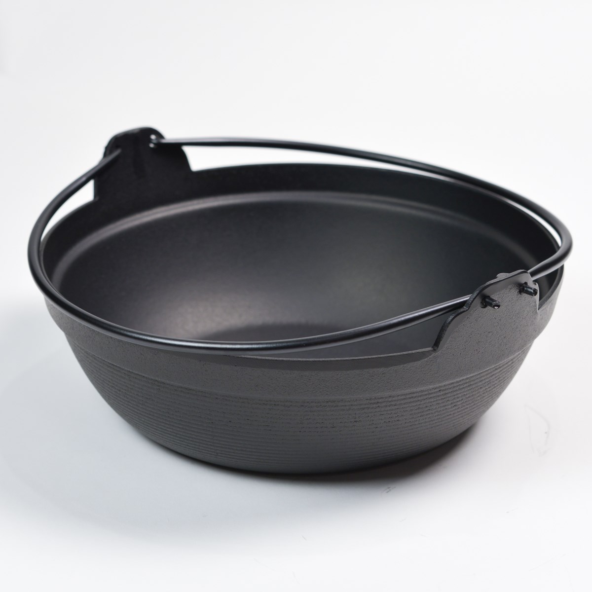 送料無料】 ふる里鍋 深型 IH対応 30cm ツル付き / 岩鋳 なべ 鉄鍋