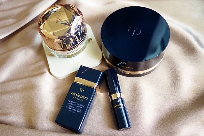 クレ・ド・ポー ボーテ〉で作る！素肌感があるのに上質な秋冬ベース
