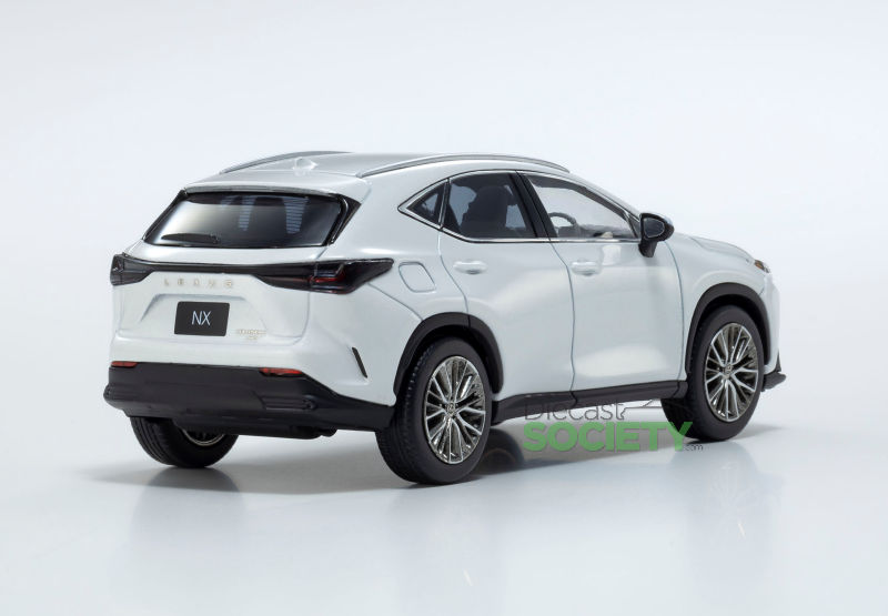 Kyosho New 1:43 Lexus SUVs • DiecastSociety.com
