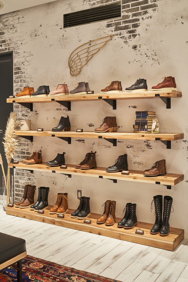 ついに新宿に上陸！ 日本一モダンなレッド・ウィング直営店に潜入