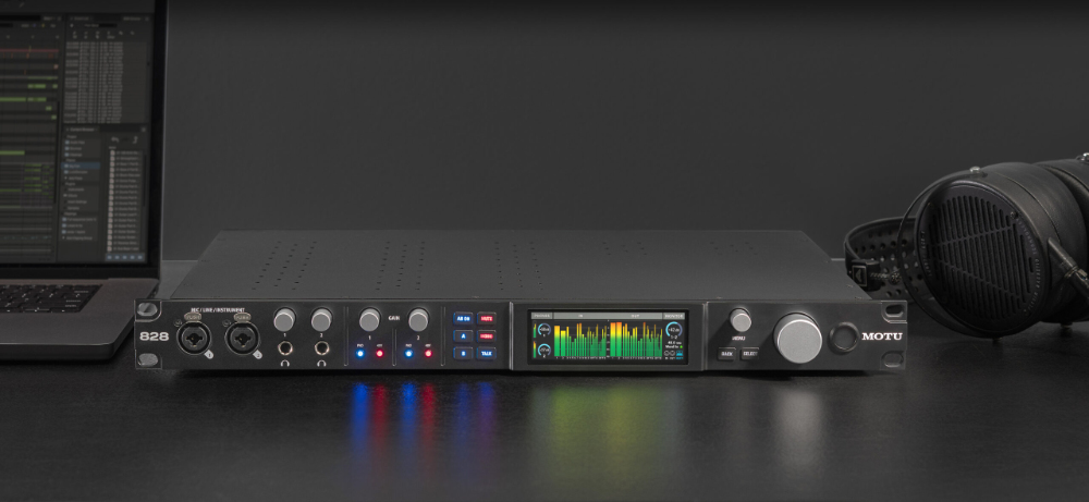 第五世代 MOTU 828 登場