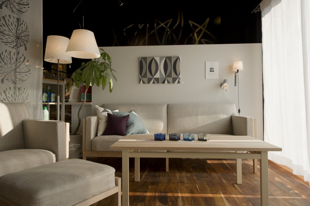 北欧生地の楽しみ方*ファブリックパネルを作ろう！ - 北欧の暮らし