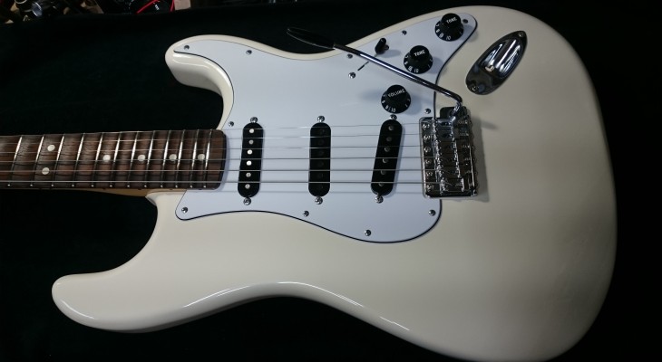 FenderMexico ストラトキャスター リッチーブラックモアモデル