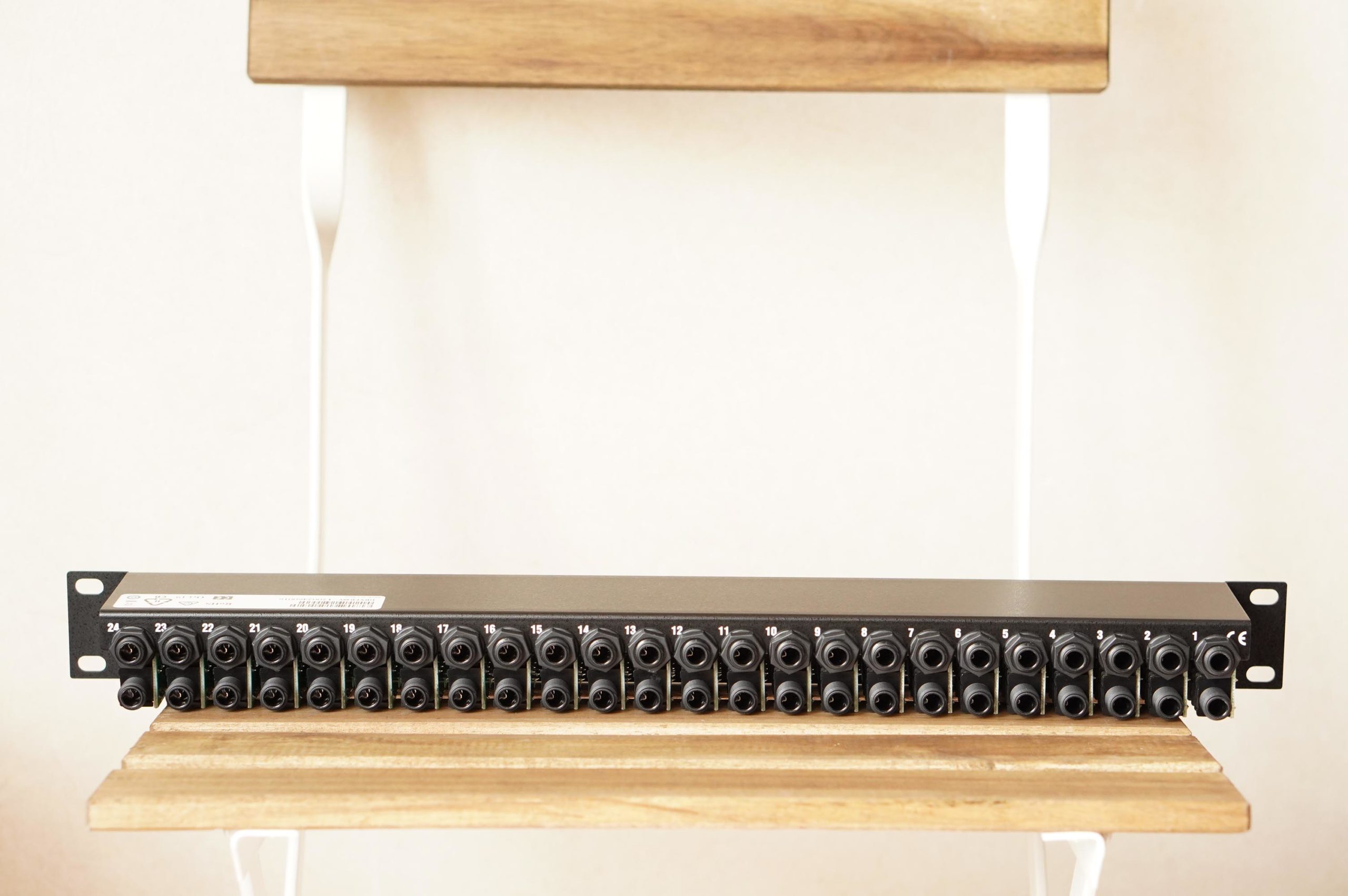 dbx PB48 パッチベイの使用レビュー。 | DTM DRIVER!