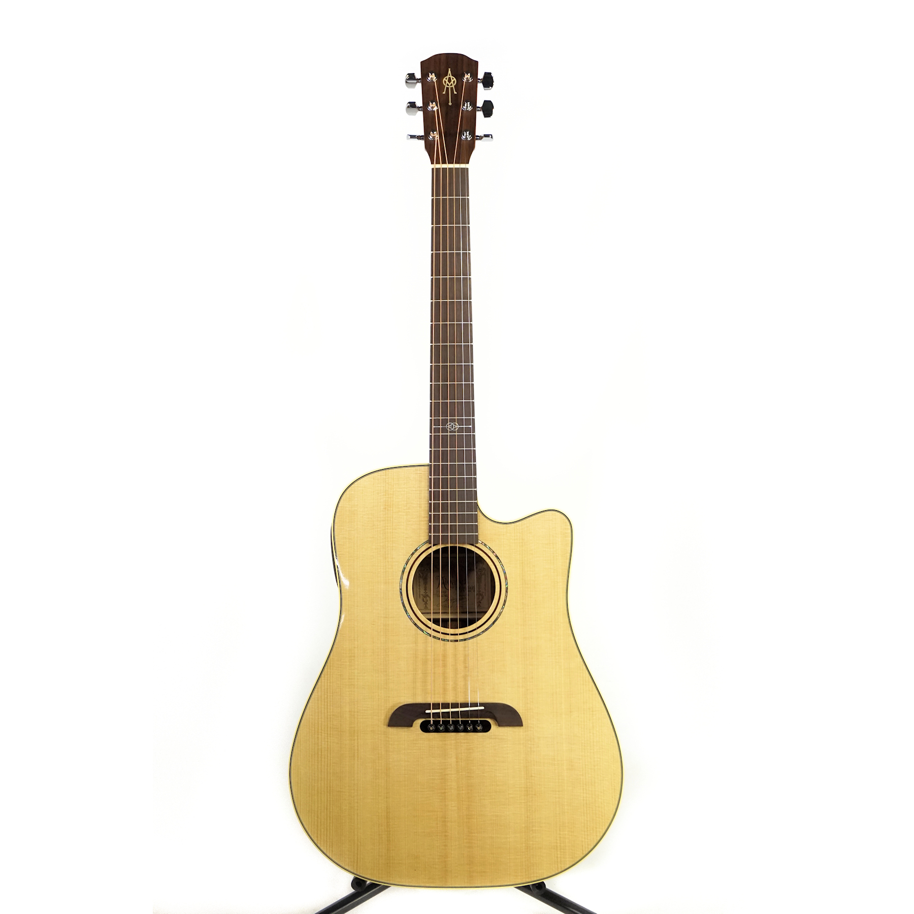 Alvarez Yairi Standard Dreadnought Sitka/Rosewood - DY70CE - 75440