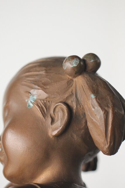 加藤豊 ブロンズ 少女像 銅像 M274｜骨董店 のびる 古美術 骨董 和風