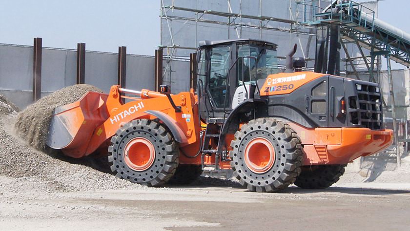 ZX250（ホイールローダー） | 仙台の解体なら東洋環境開発｜解体そして