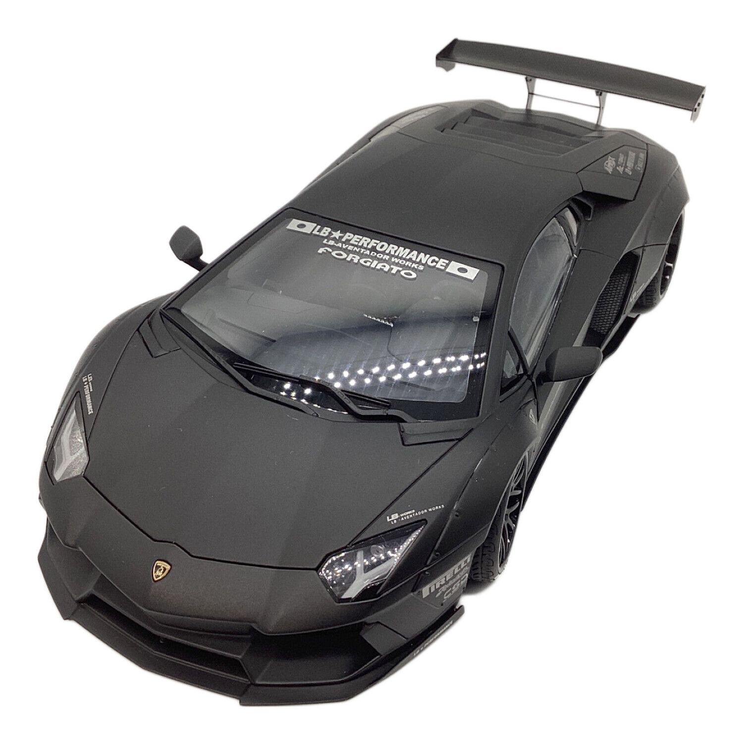 AUTOart (オートアート) モデルカー 1/18 アヴェンタドール マット