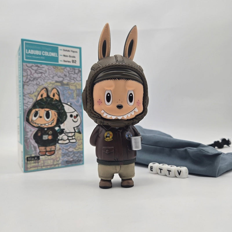 POPMART How2work Labubu Colonel Maschinen Krieger Ma.K. Sofubi