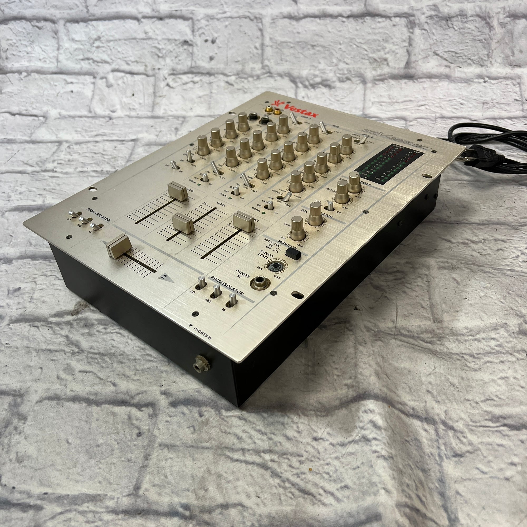 Vestax PCV-275 DJ Mixer - Evolution Music
