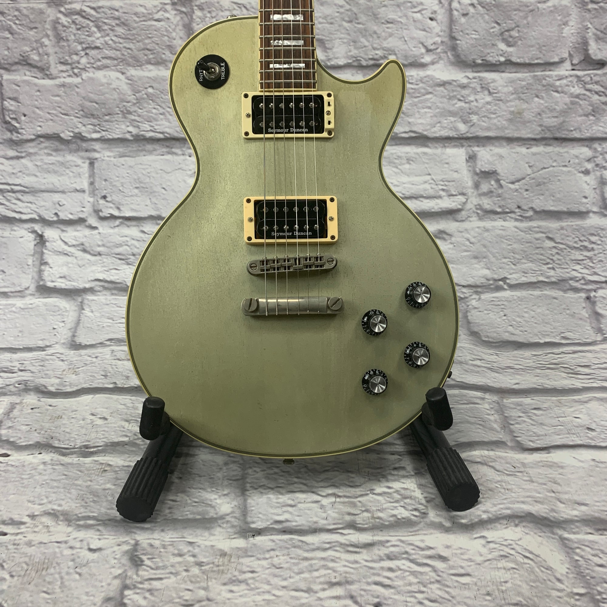 2012 Epiphone Les Paul Custom Pro TV Silver w/ Seymour Duncan