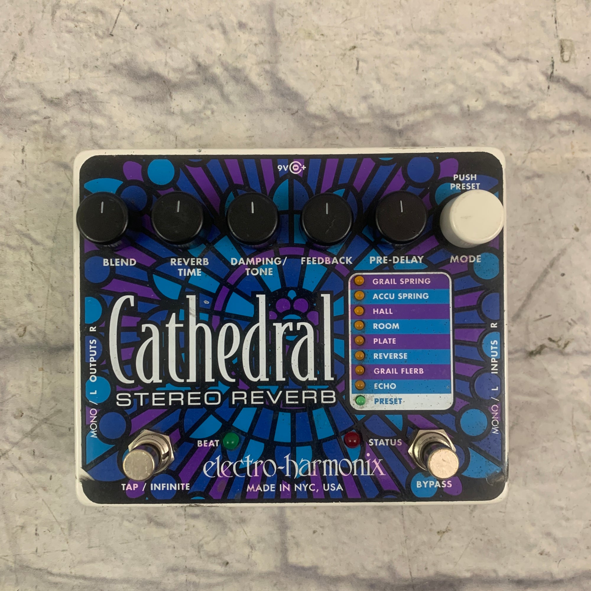 Electro-Harmonix Cathedral Stereo Reverb - Evolution Music