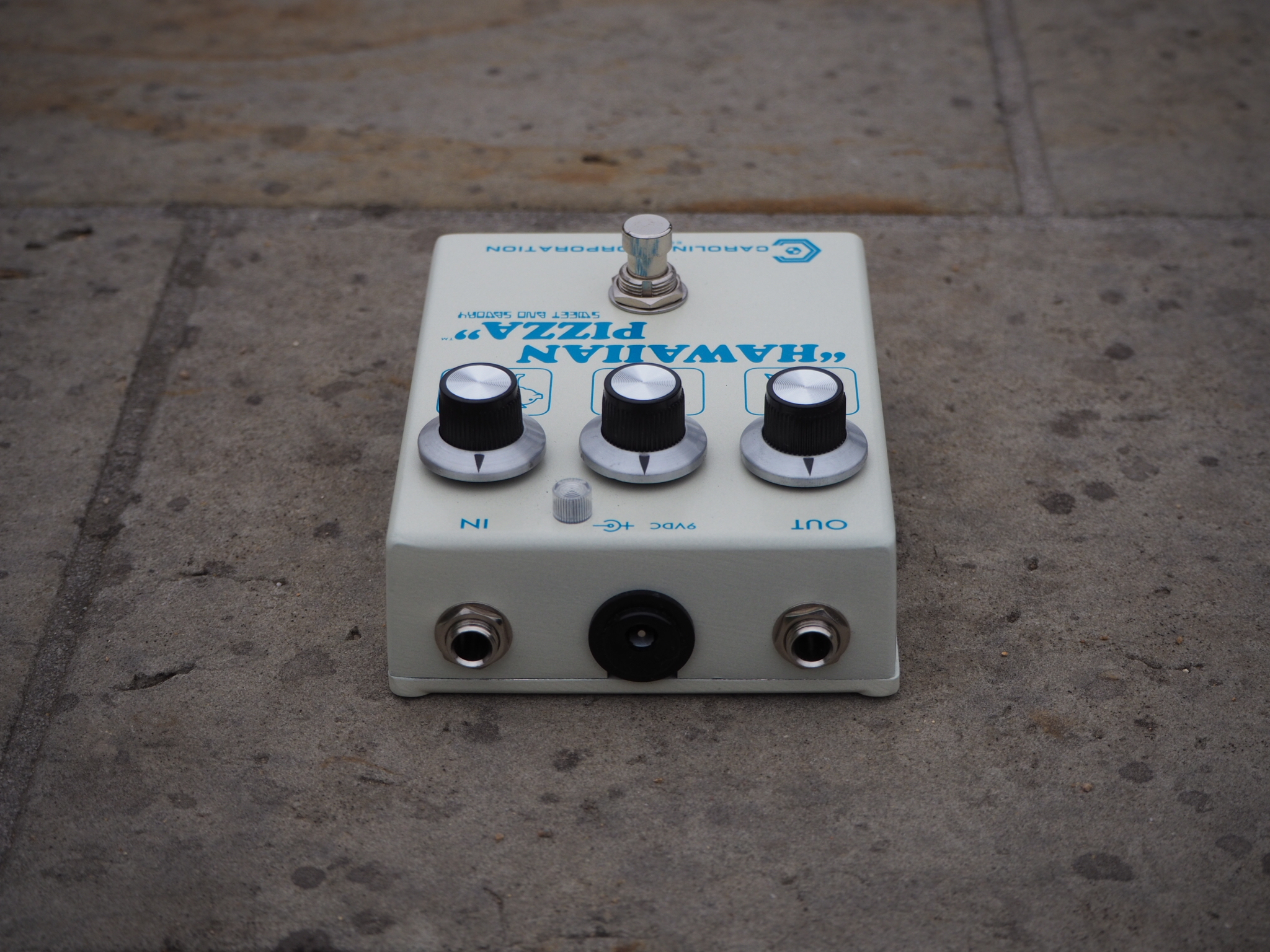 Caroline Guitar Co. Hawaiian Pizza Fuzz | Feedback Pedals