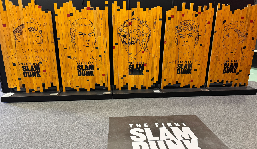 西日本初】THE FIRST SLAM DUNK “COURT” in KOBE 「COURT＆LOCKER ROOM
