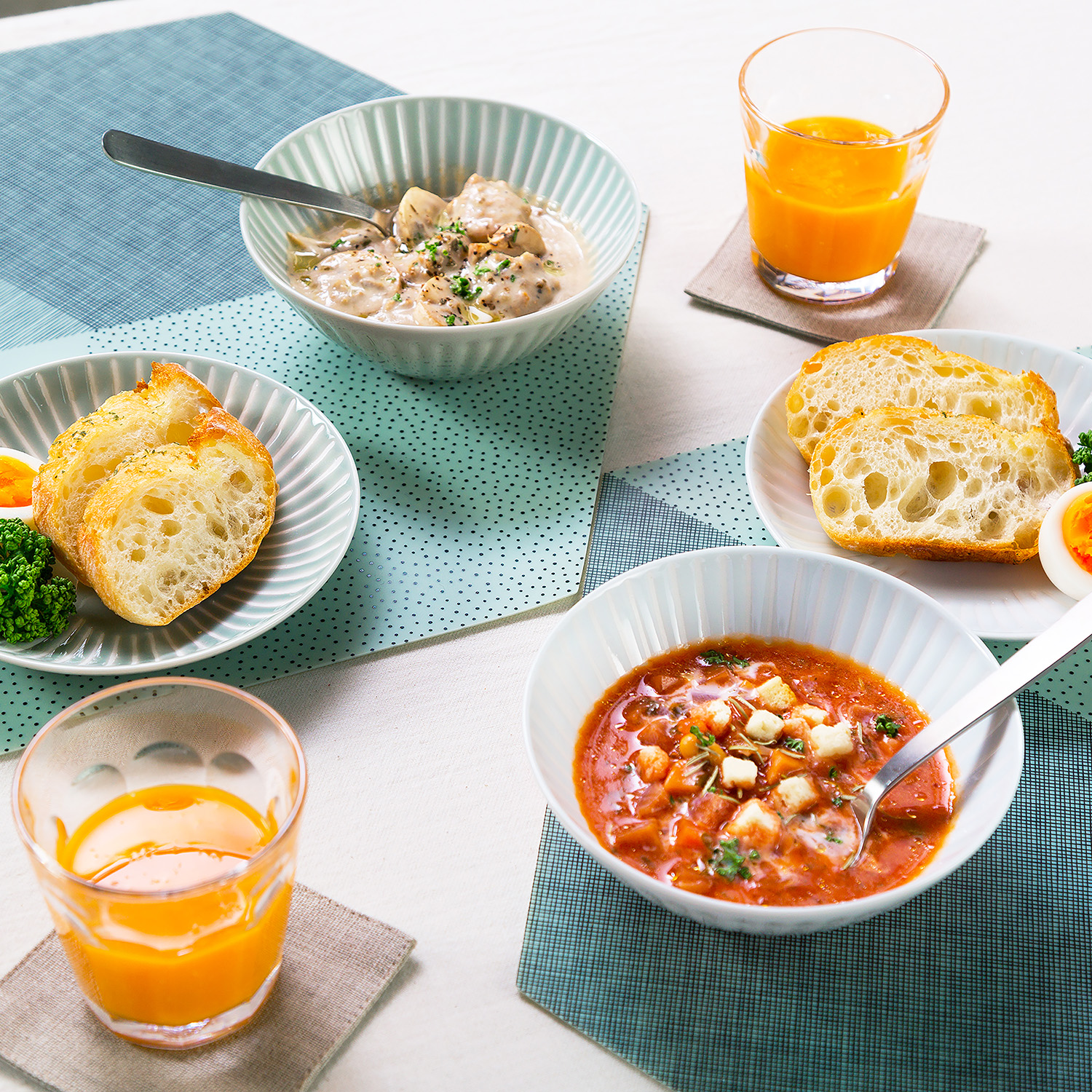 クラシノウツワ｜花ふわり プレート L｜西海陶器 | SAIKAI B-SHOP