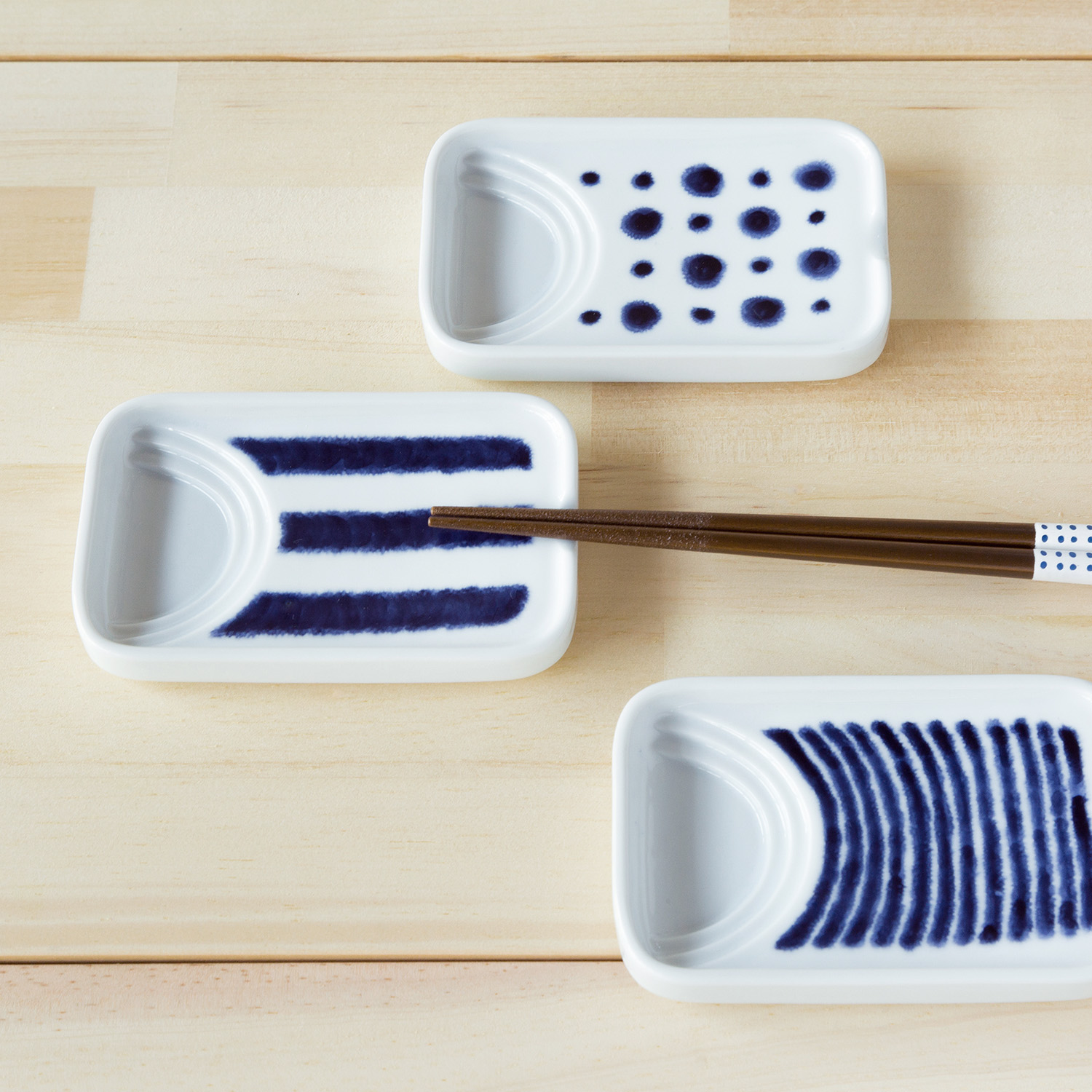 クラシノウツワ｜indigo aidama 長角皿｜西海陶器 | SAIKAI B-SHOP