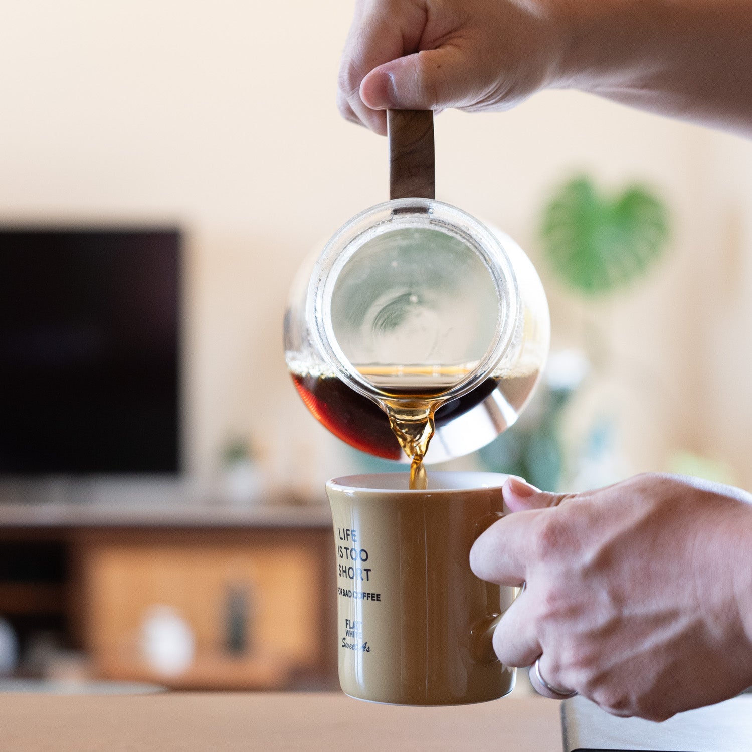 コーヒー豆おすすめ通販『オリジナルマグカップ2019』｜FLATWHITE