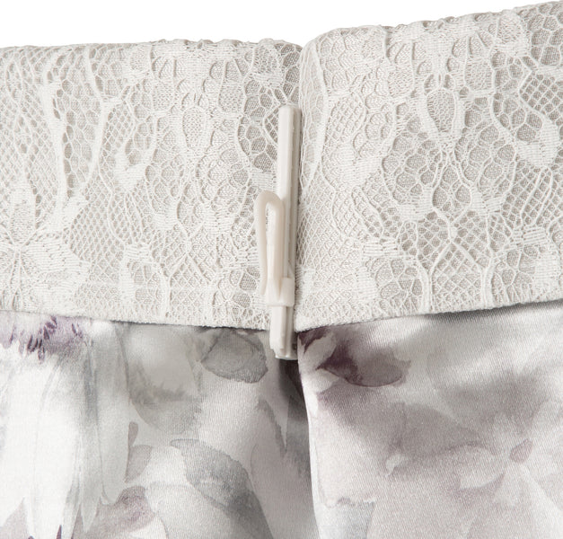 ドレッシー×スペイシア ダブルカーテン ホワイト H1350×W1000（レース