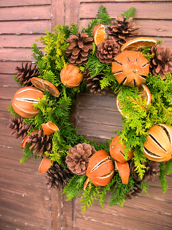 フレッシュ黄金ヒバのクリスマスリース｜花通販・大阪店頭受取