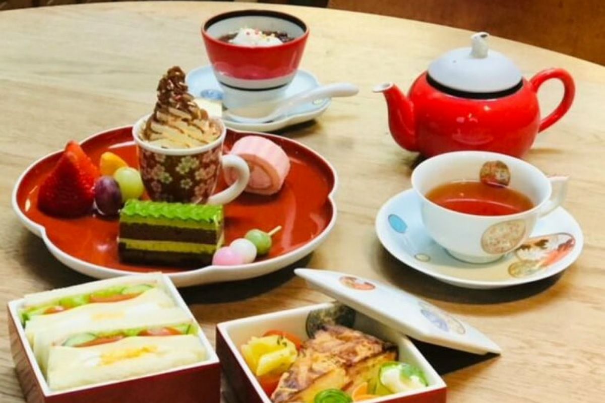 寿赤絵 ペア碗皿 | 有田焼 深川製磁｜公式オンラインストア