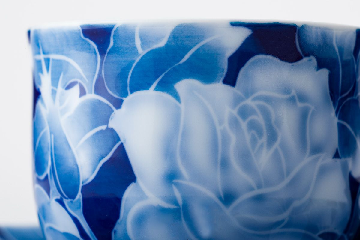 古代バラ コーヒー碗皿 | 有田焼 深川製磁｜公式オンラインストア