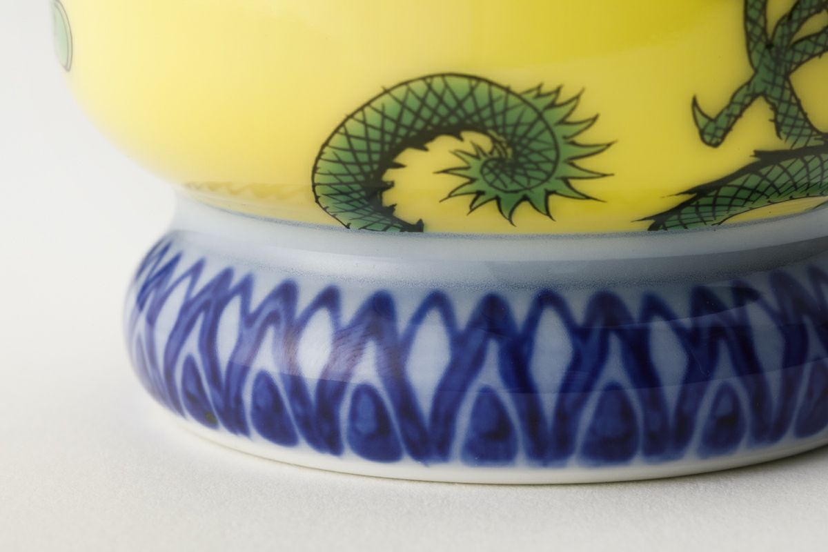 竜鳳凰錦手黄地 フリーカップ | 有田焼 深川製磁｜公式オンラインストア