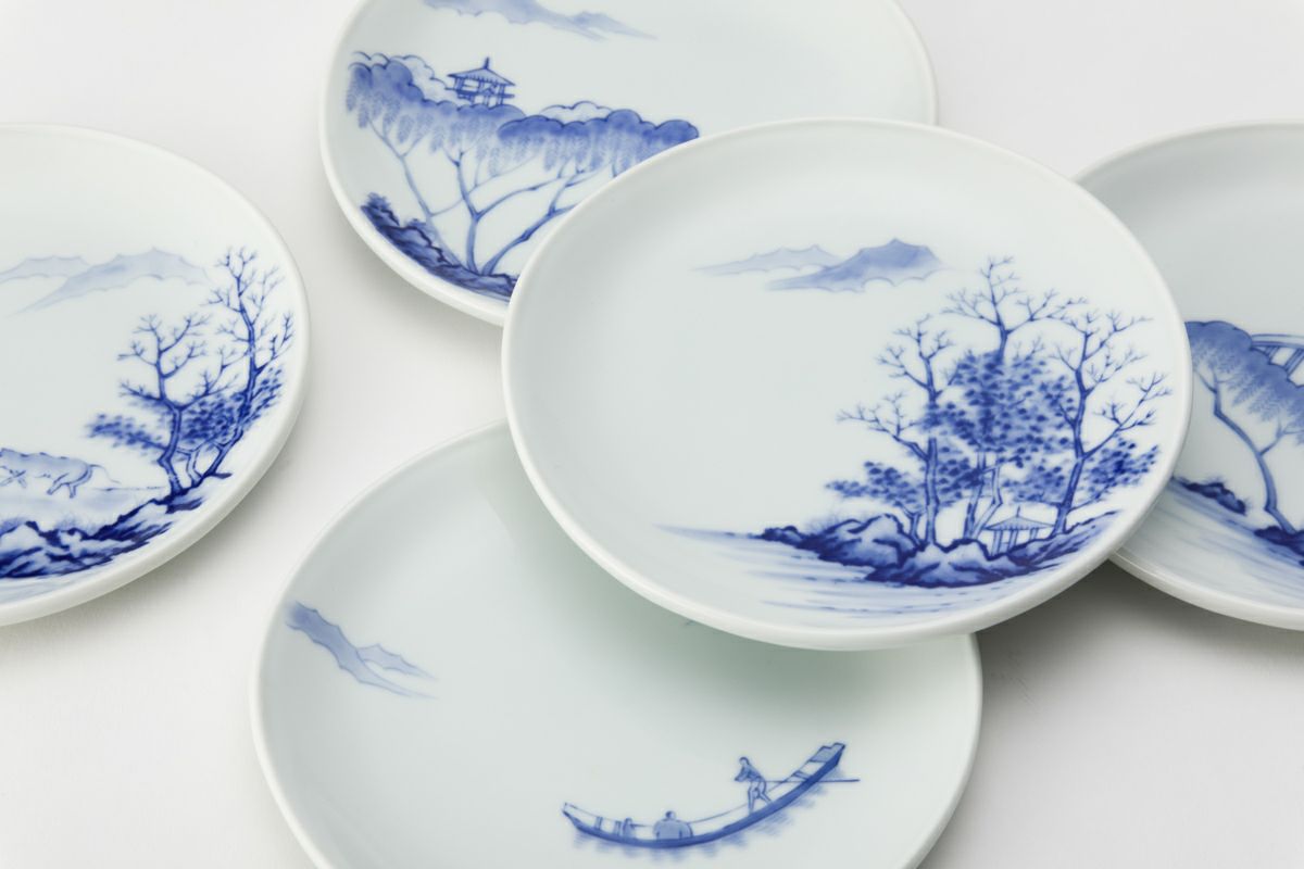 絵変山水 銘々皿揃 | 有田焼 深川製磁｜公式オンラインストア