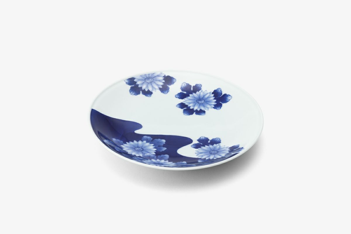 色絵菊花紋 八角盛皿 | 有田焼 深川製磁｜公式オンラインストア