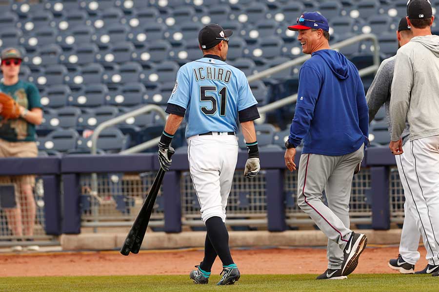 イチは永遠に…」 2打席無安打から元指揮官が読み取ったイチローの思い