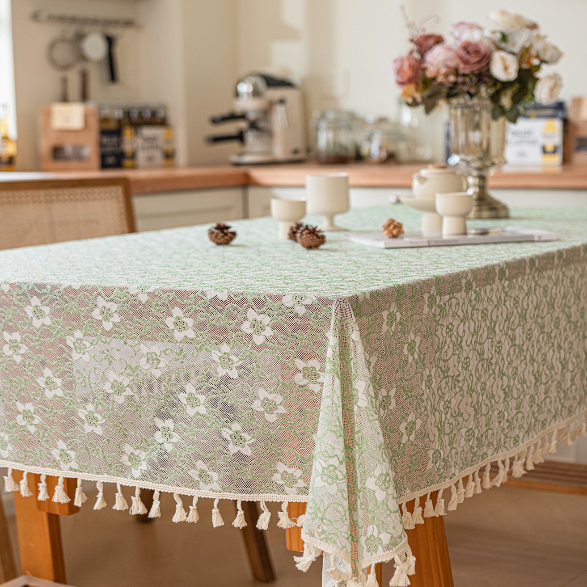 テーブルクロス 円形花柄刺繍入りエレガントテーブルクロス用布 布