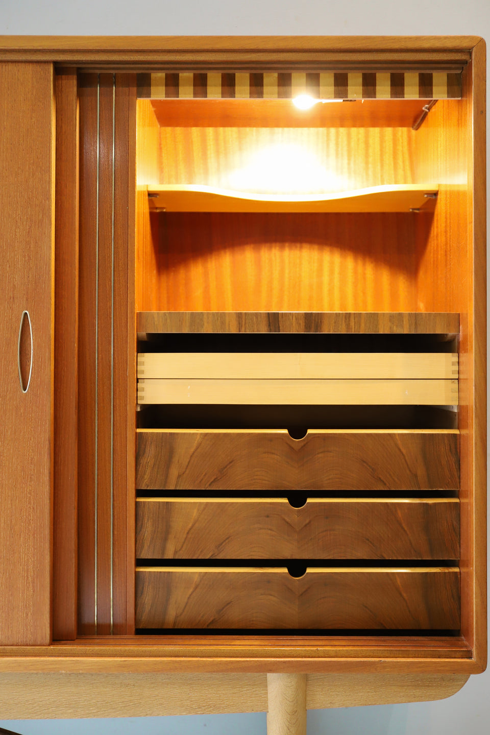 Danish Vintage High Sideboard/デンマークヴィンテージ サイドボード