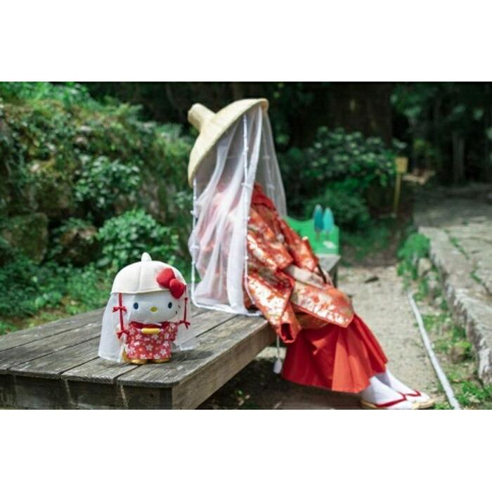 ふるさと納税限定 サンリオ ハローキティ 平安衣装 ぬいぐるみ 和歌山