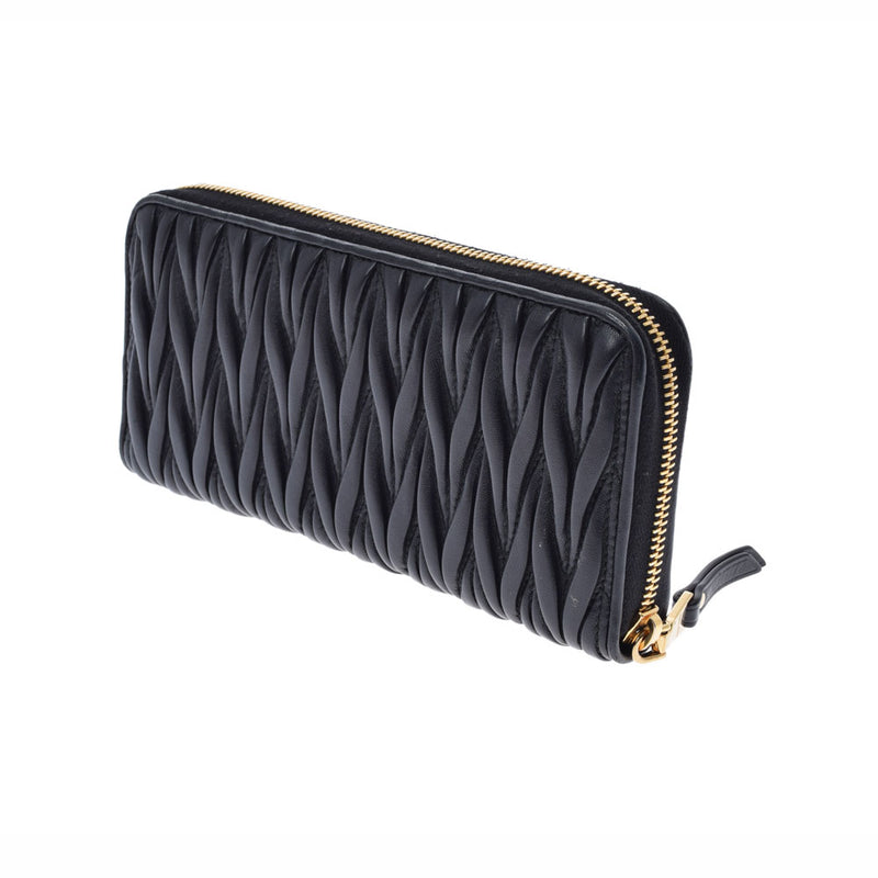 ミュウミュウマテラッセ ラウンドファスナー 黒 ゴールド金具