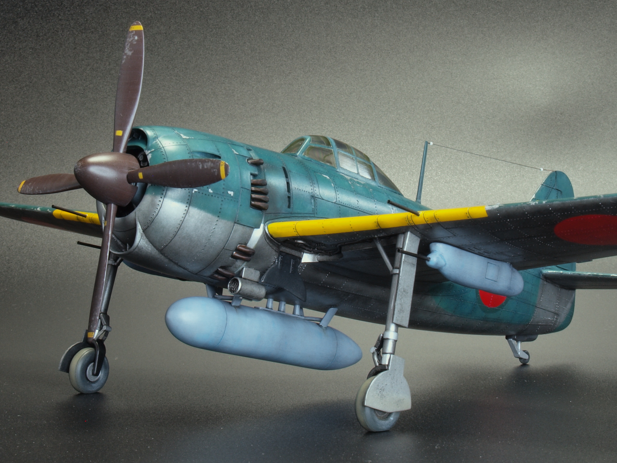 紫色の電光が如く（2021年） | 模型工房 宜楽