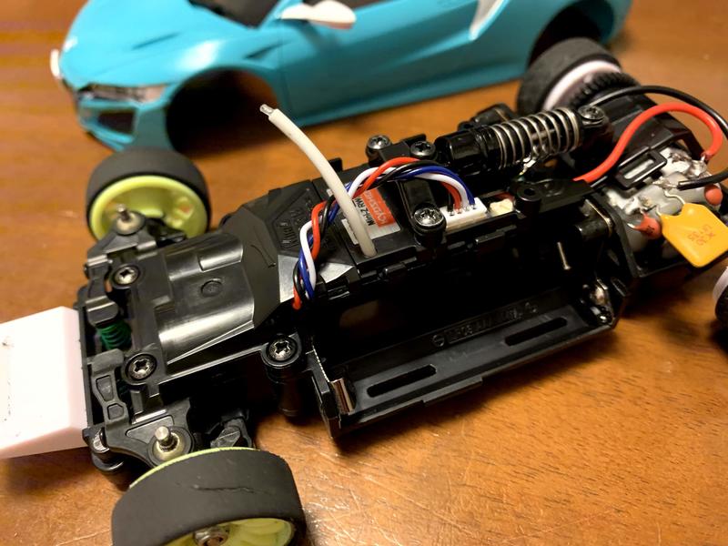 MINI-Z(ミニッツ)走行日誌 ジャイロを初体験 - ハンチングガールド