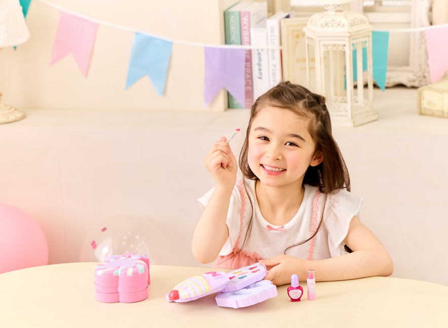 ラブリーコレクション｜子供用化粧品メーカーレイスの公式オンライン