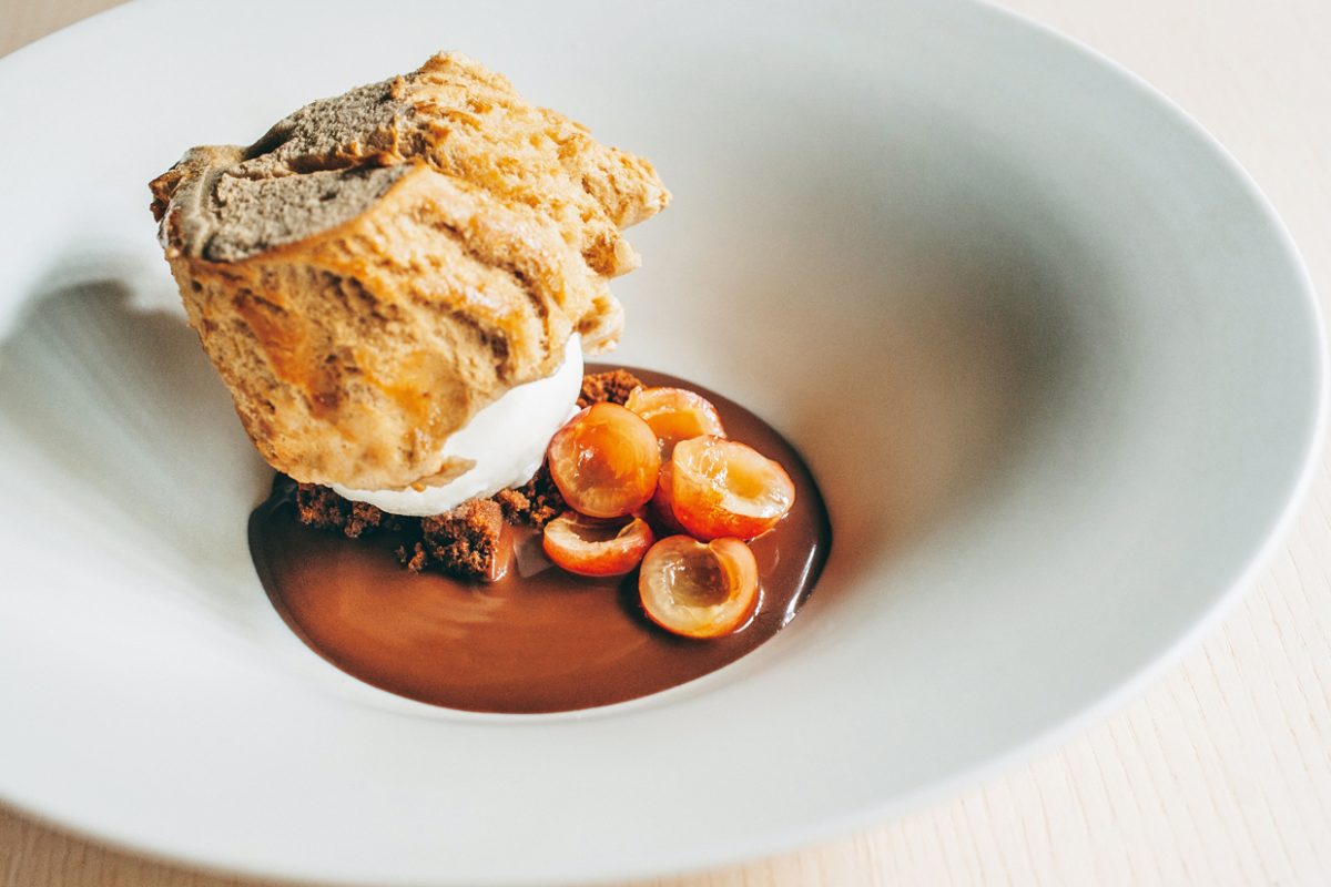 奈良の自然を体感できる、薪火料理の美食宿「VILLA COMMUNICO」が