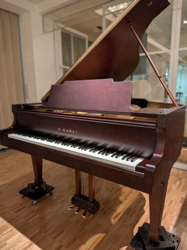 YAMAHA（ヤマハ） G5E 中古グランドピアノ ヤマハGシリーズのホワイト