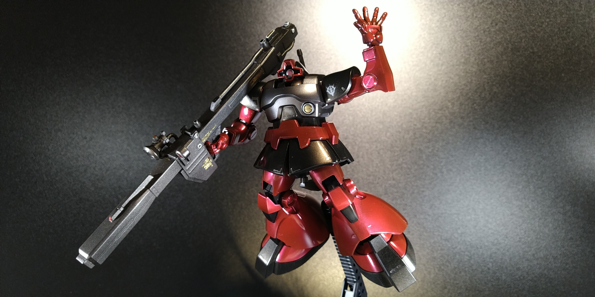 HGUCシャア専用リックドム【メタリック・キャンディ塗装】｜家具屋の