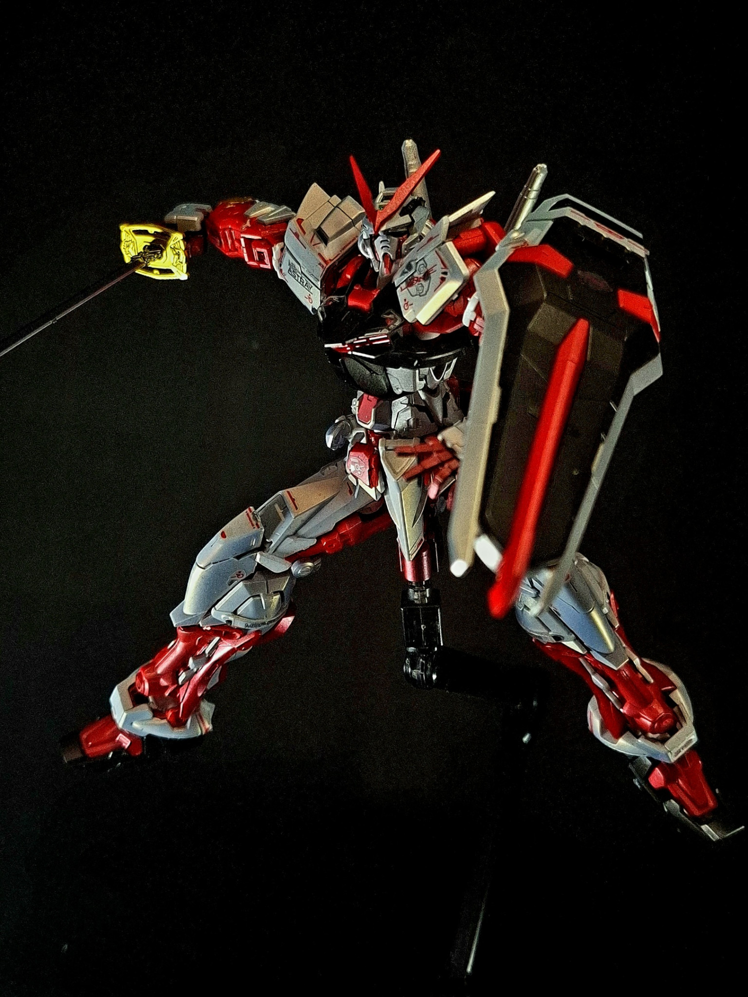 RG ガンダムアストレイレッドフレーム｜鈴木 克海さんのガンプラ作品