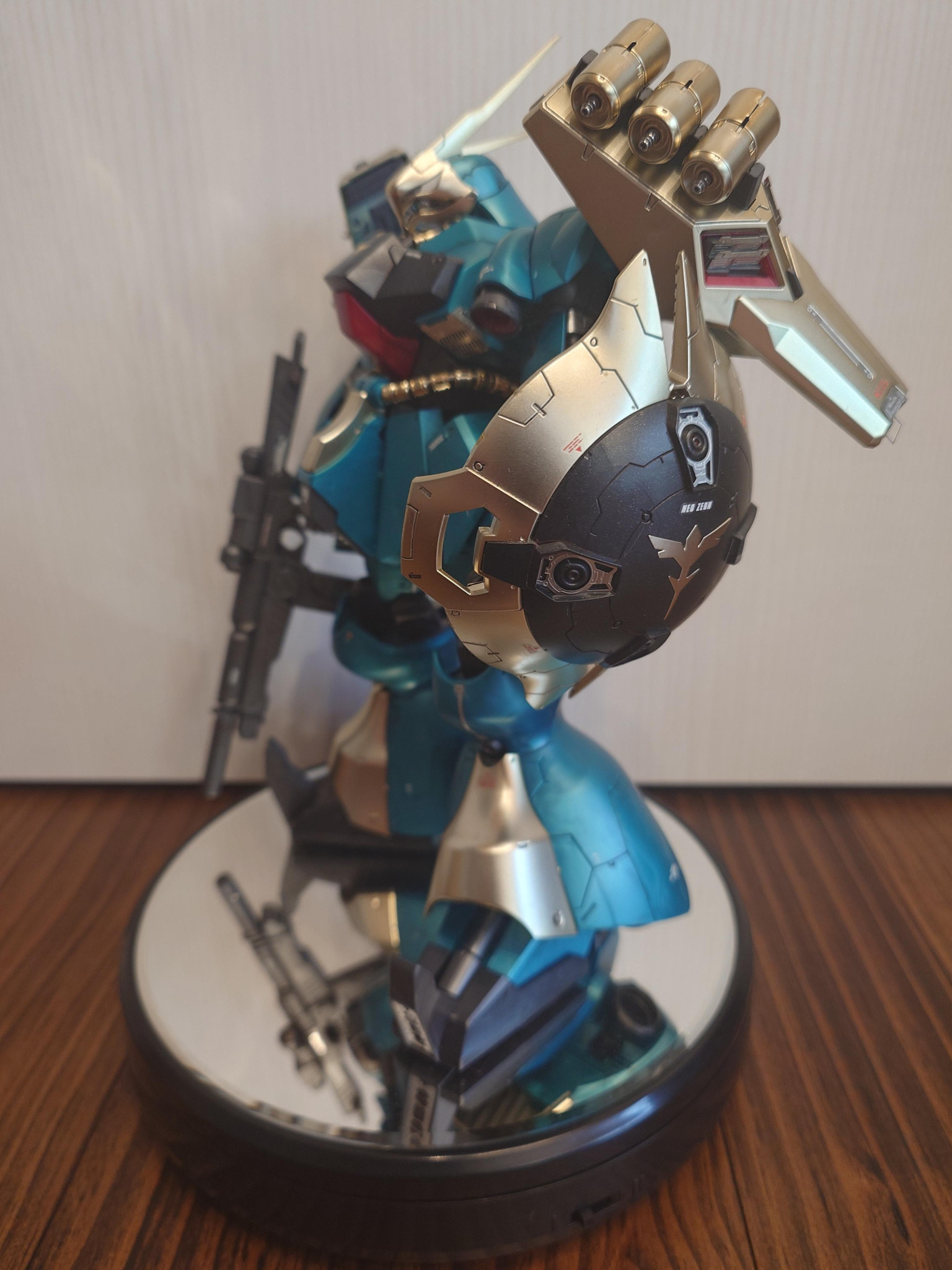 RE 1/100 ヤクト・ドーガ (ギュネイ・ガス機) [スペシャルコーティング