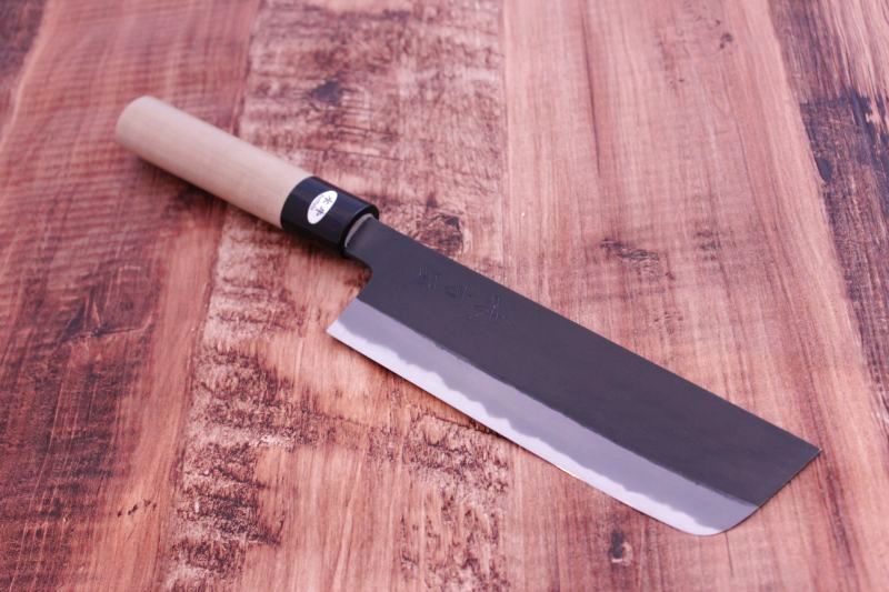 三条 日野浦刃物工房 味方屋 菜切り165mm 黒打 白紙2号鋼 水牛鎬朴柄