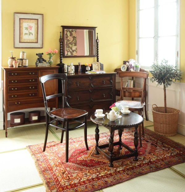 イギリスのオシャレなアンティークの椅子、曲げ木のベントウッドチェア