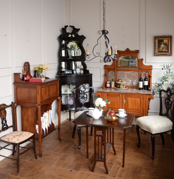 アンティークの美しいサイドテーブル、伸長式のサザーランドテーブル(j